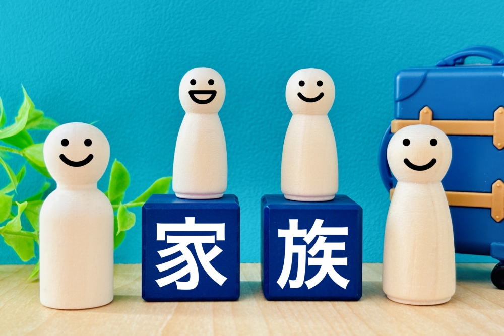 小泉進次郎と小泉孝太郎の母親は誰ですか?